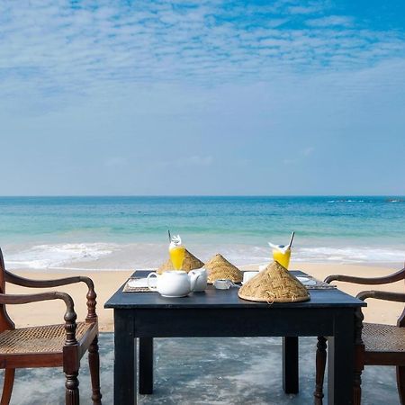 Blue Parrot Beach Villa Ambalangoda  Exterior foto