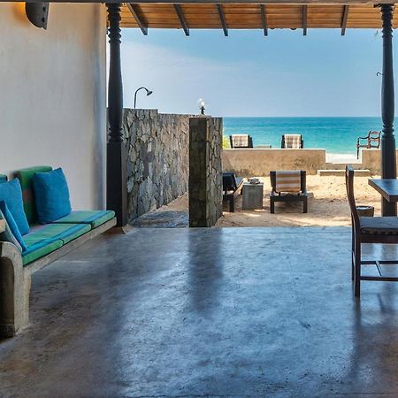 Blue Parrot Beach Villa Ambalangoda  Exterior foto