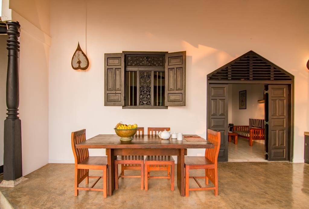 Blue Parrot Beach Villa Ambalangoda  Exterior foto