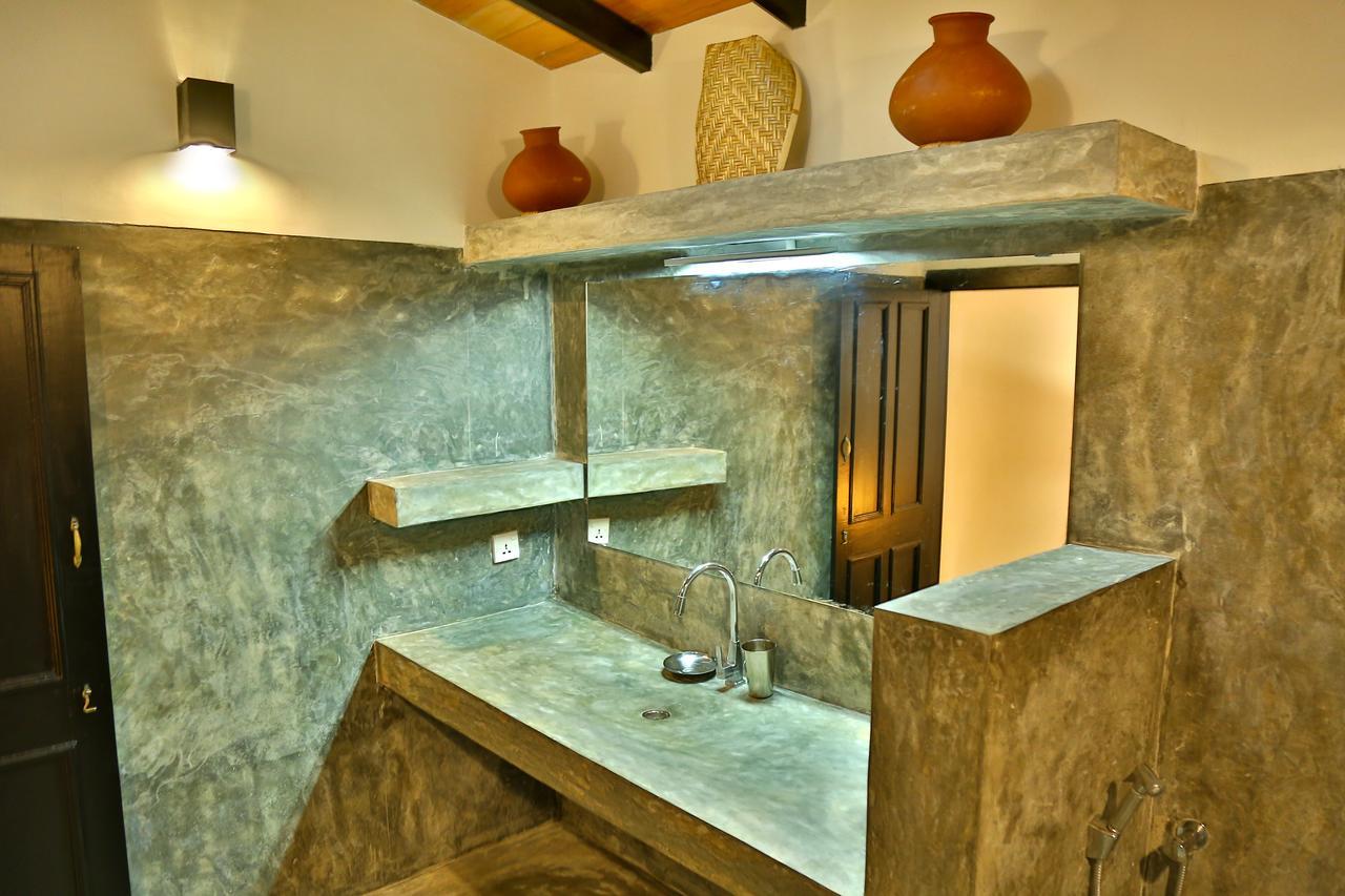 Blue Parrot Beach Villa Ambalangoda  Exterior foto