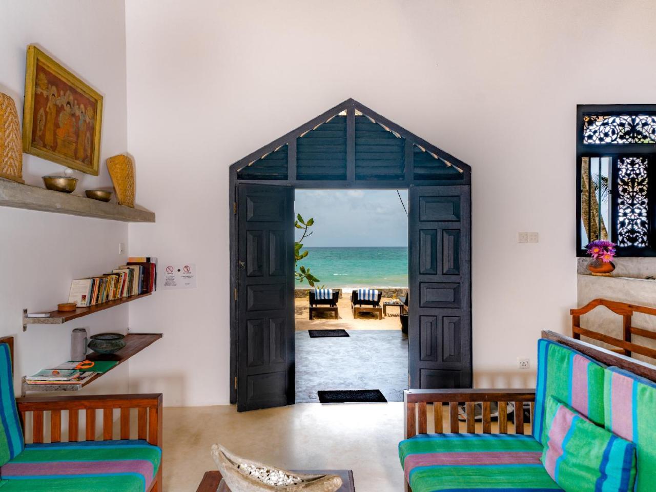 Blue Parrot Beach Villa Ambalangoda  Exterior foto
